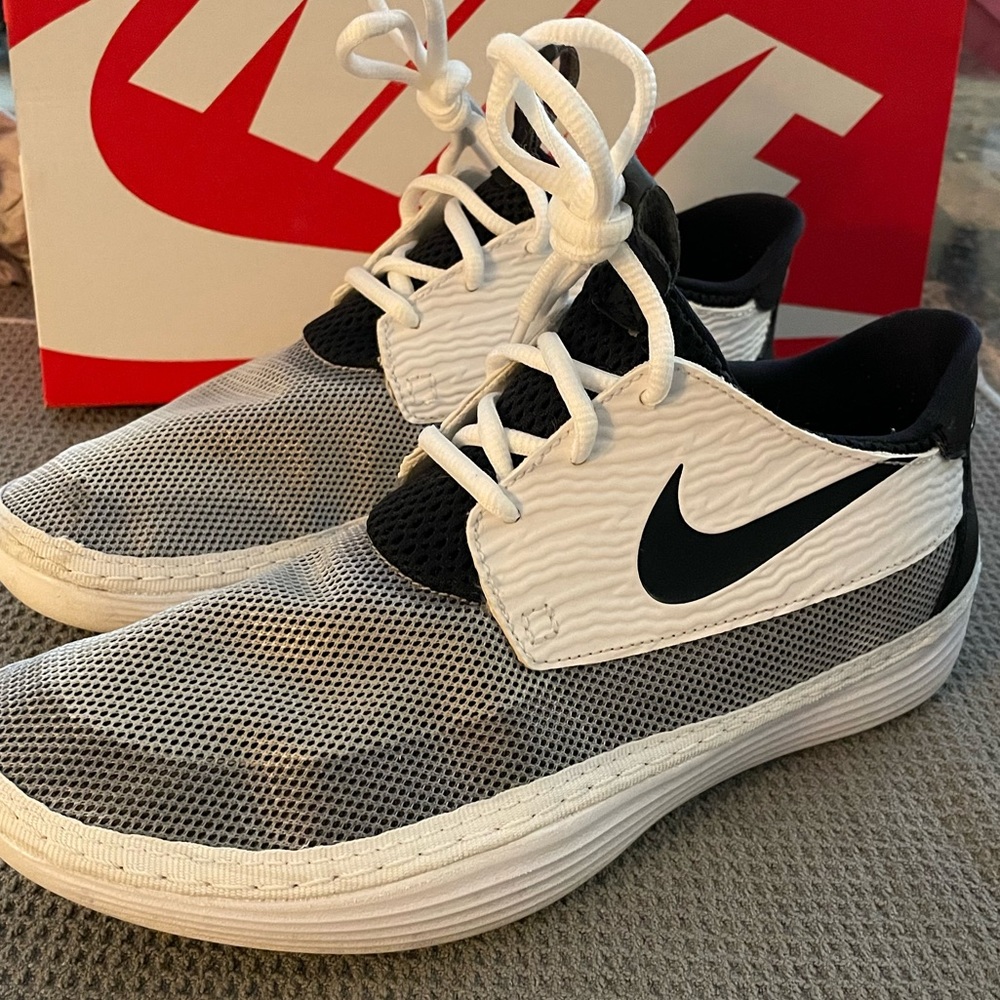 Nike Solarsoft Moccasin :: Grey/White/Black